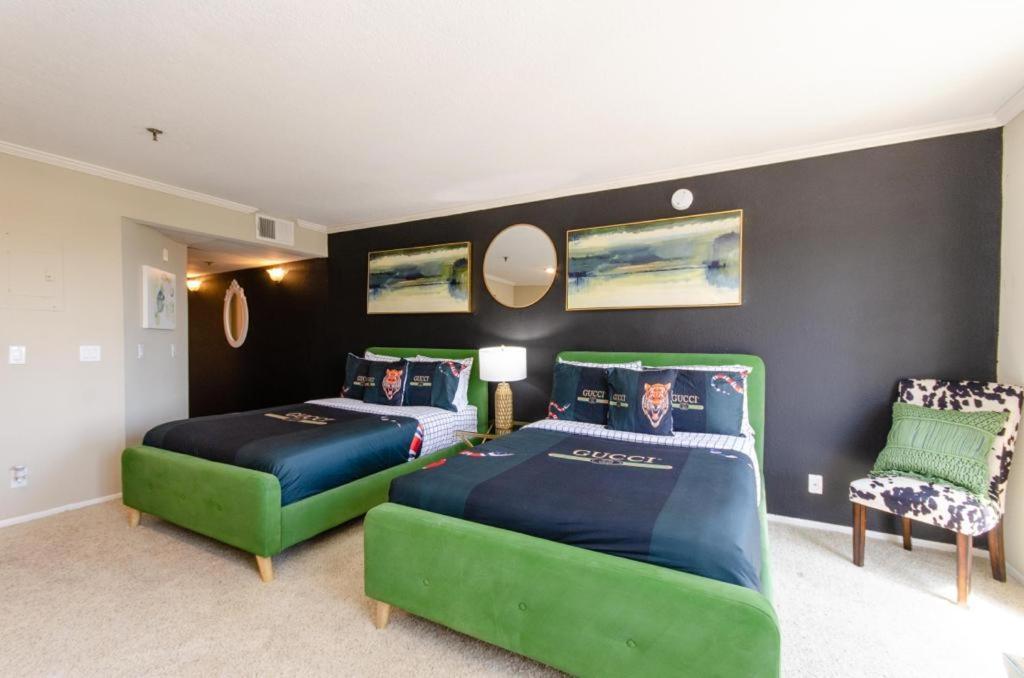 Апартаменты Gucci Mickey And Maxico Lofts Free Parking And Wifi Лос-Анджелес Экстерьер фото