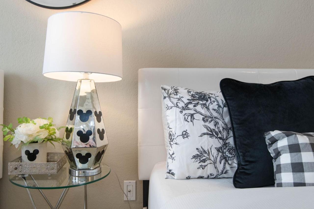 Апартаменты Gucci Mickey And Maxico Lofts Free Parking And Wifi Лос-Анджелес Экстерьер фото
