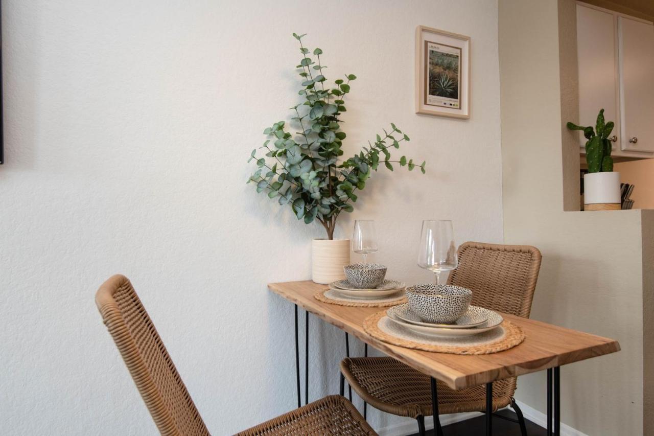 Апартаменты Gucci Mickey And Maxico Lofts Free Parking And Wifi Лос-Анджелес Экстерьер фото