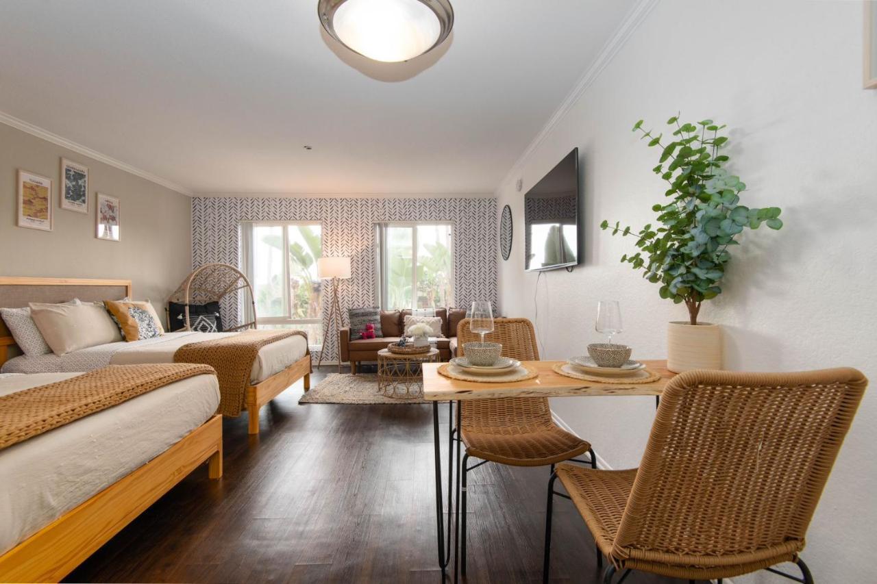 Апартаменты Gucci Mickey And Maxico Lofts Free Parking And Wifi Лос-Анджелес Экстерьер фото